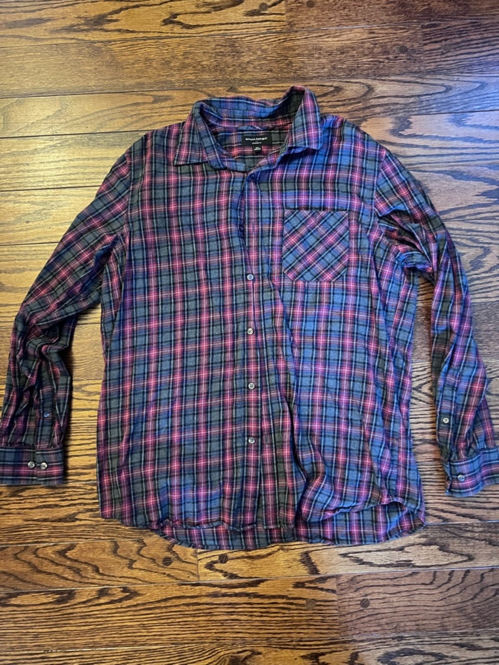 Banana Republic Standard Fit Long Sleeve Button Up Mens XL Red Black Plaid